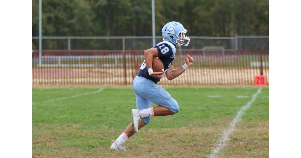 Fourth Straight Win for Sparta High School Football, Crushing West