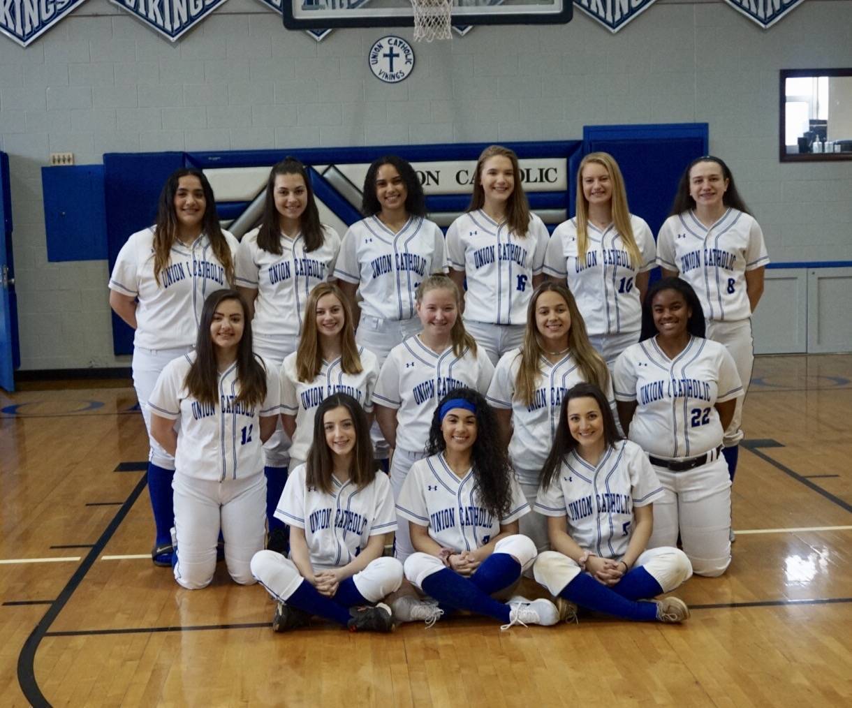 UC softball team 2019.jpg