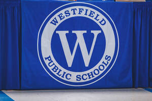 Carousel image 93fdb9d3200b55f9a43f mini magick20250220 2846222 7z1p4b