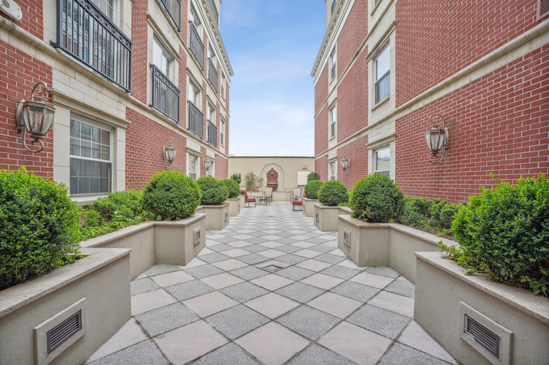 111 Prospect Street Unit 2F, Westfield 998,000 Millburn/Short Hills